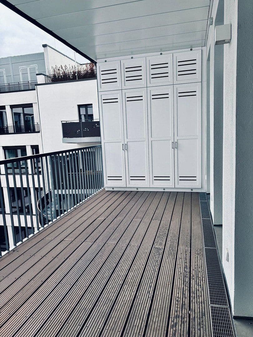 Prodej bytu 5+1 229 m², Berlin, Berlín Prodej bytu 5+1 229 m², Berlin, Berlín