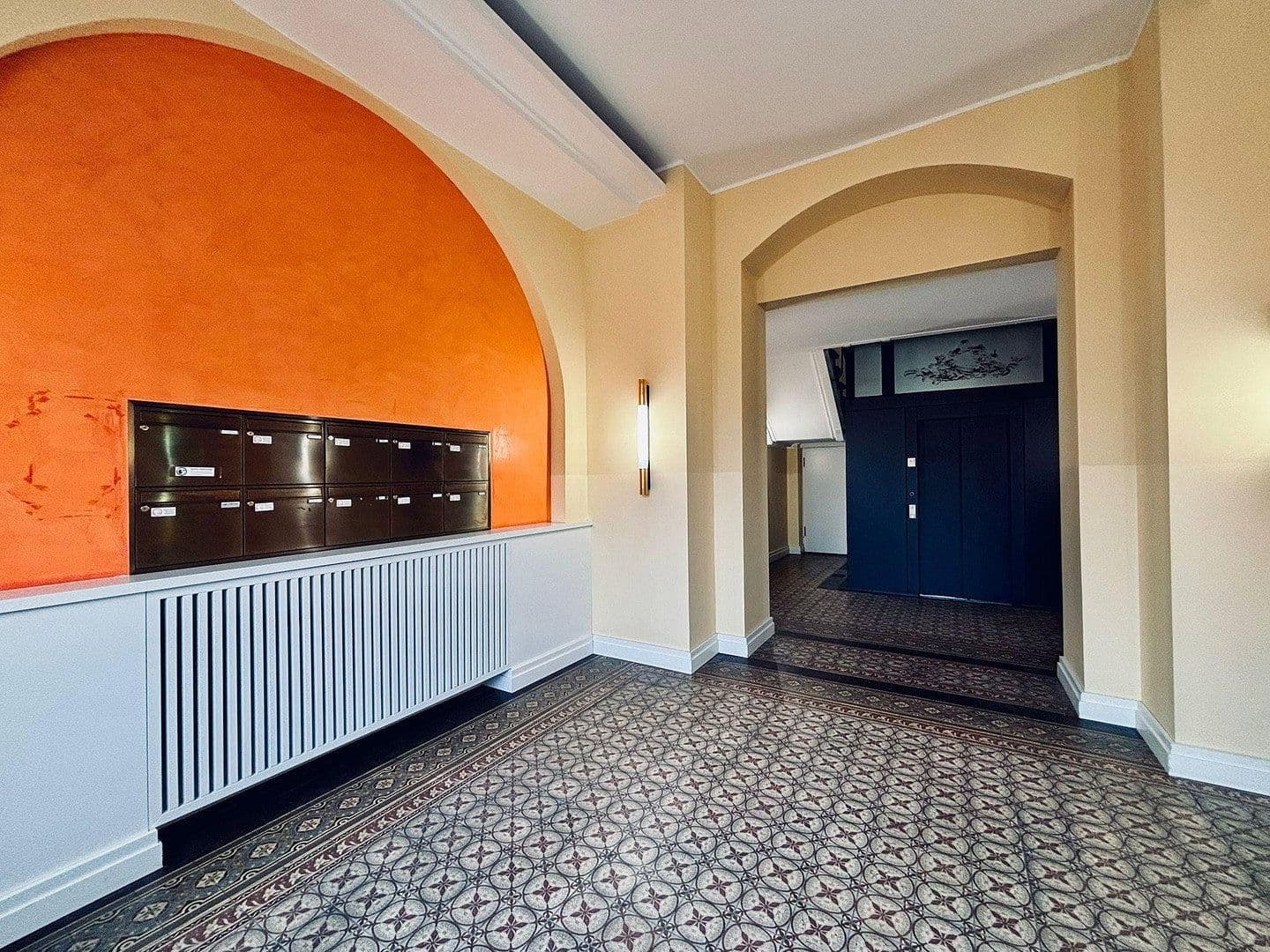 Prodej bytu 5+1 229 m², Berlin, Berlín Prodej bytu 5+1 229 m², Berlin, Berlín