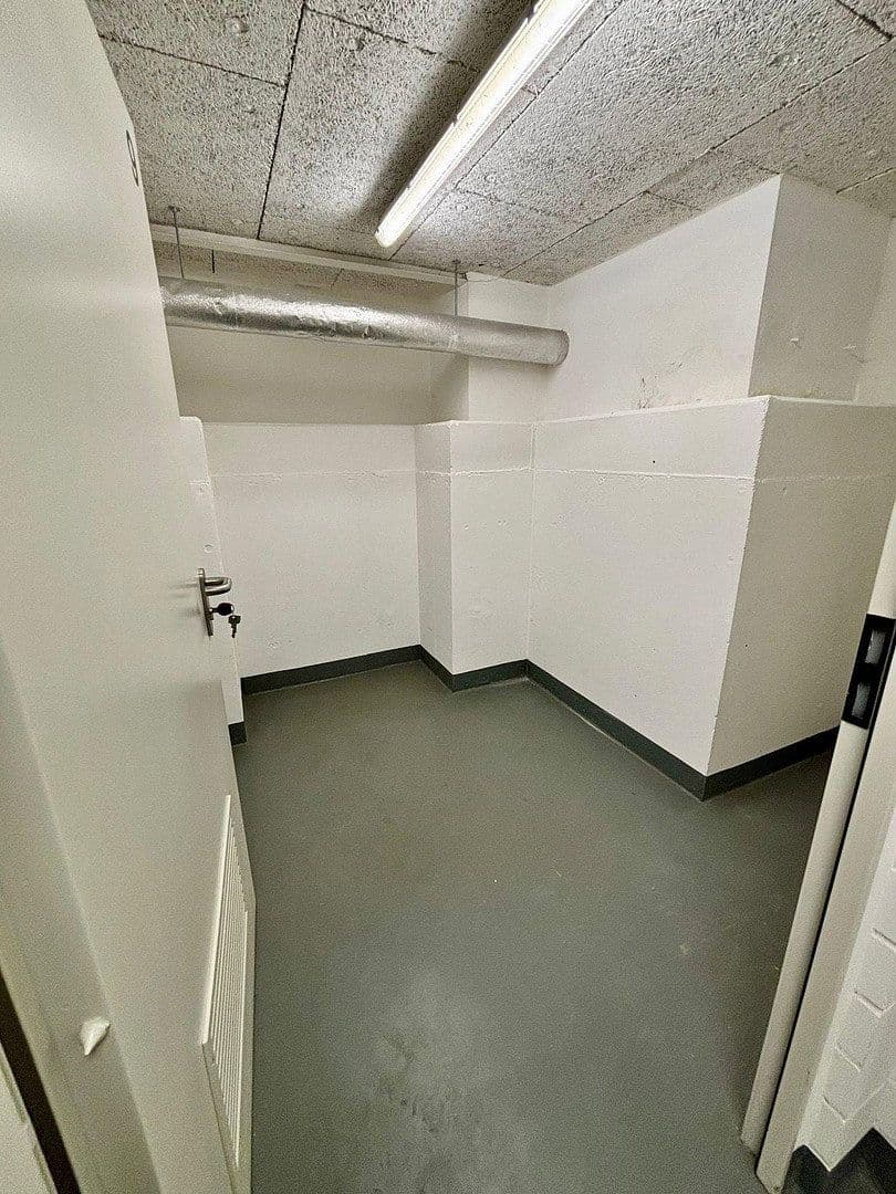 Prodej bytu 5+1 229 m², Berlin, Berlín Prodej bytu 5+1 229 m², Berlin, Berlín