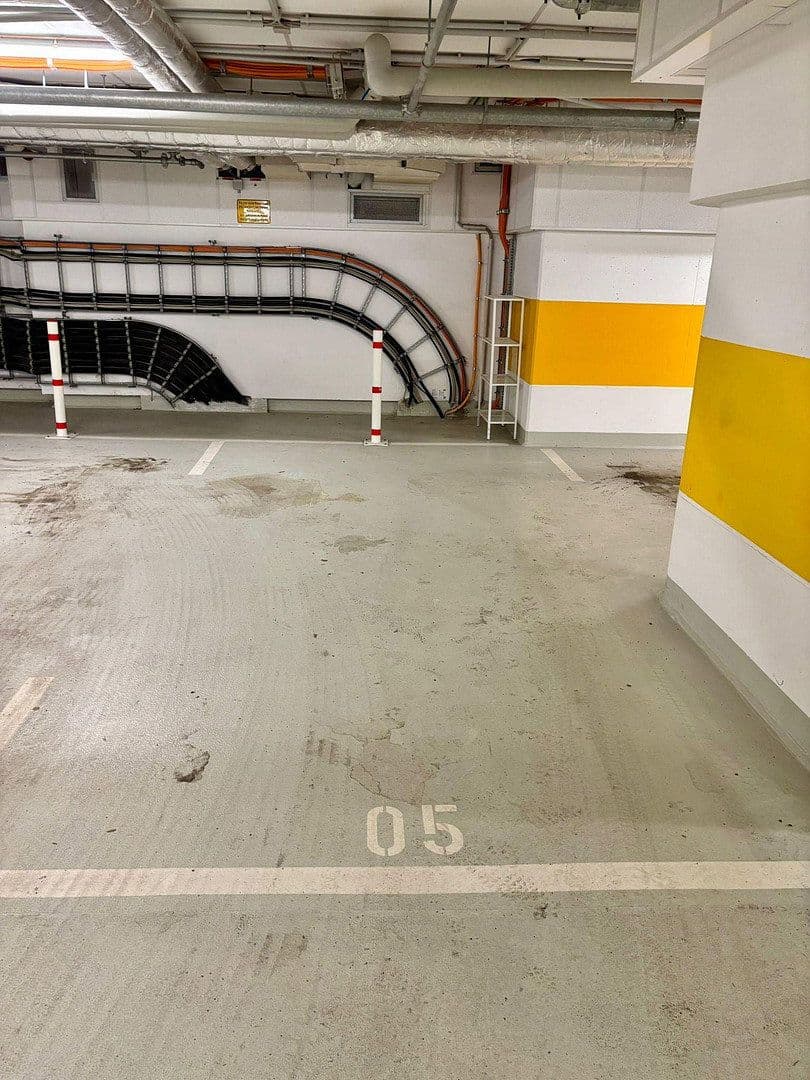 Prodej bytu 5+1 229 m², Berlin, Berlín Prodej bytu 5+1 229 m², Berlin, Berlín