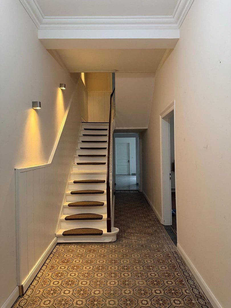 Prodej domu 220 m², pozemek 198 m², Theodor-Frings-Allee 7, Viersen, Severní Porýní-Vestfálsko Prodej domu 220 m², pozemek 198 m², Theodor-Frings-Allee 7, Viersen, Severní Porýní-Vestfálsko