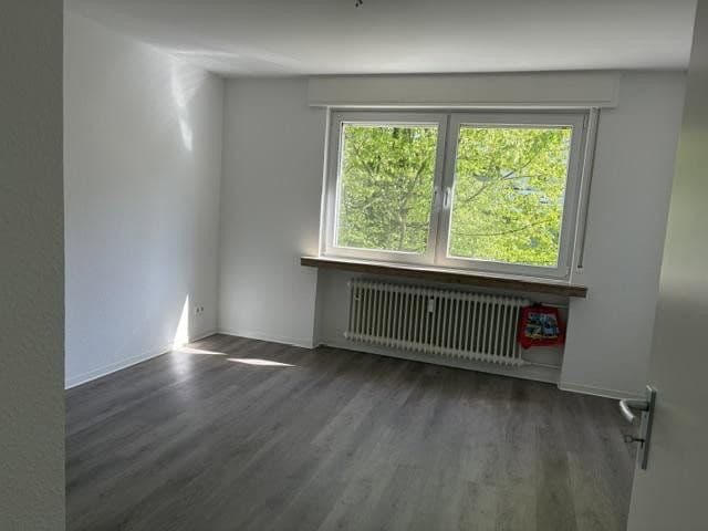 Pronájem bytu 4+1 90 m², Lützowstr. 107, Hagen, Severní Porýní-Vestfálsko Pronájem bytu 4+1 90 m², Lützowstr. 107, Hagen, Severní Porýní-Vestfálsko