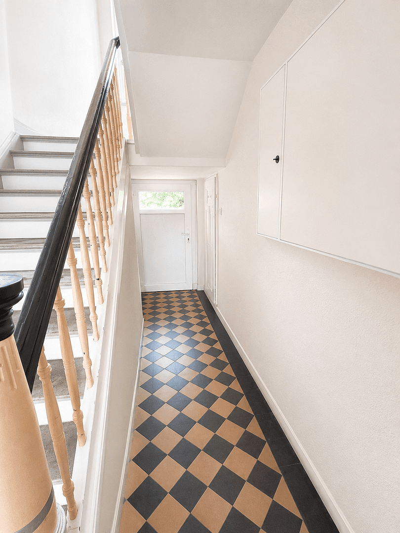 Pronájem bytu 4+1 92 m², Hüttmannstr. 34, Essen, Severní Porýní-Vestfálsko Pronájem bytu 4+1 92 m², Hüttmannstr. 34, Essen, Severní Porýní-Vestfálsko