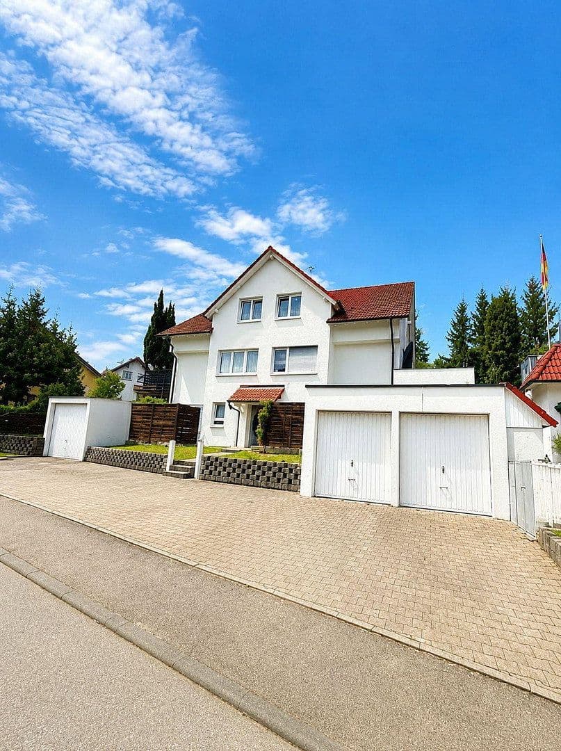 Prodej bytu 4+1 129 m², Im Hätzgert 32, Rangendingen, Bádensko-Württembersko Prodej bytu 4+1 129 m², Im Hätzgert 32, Rangendingen, Bádensko-Württembersko