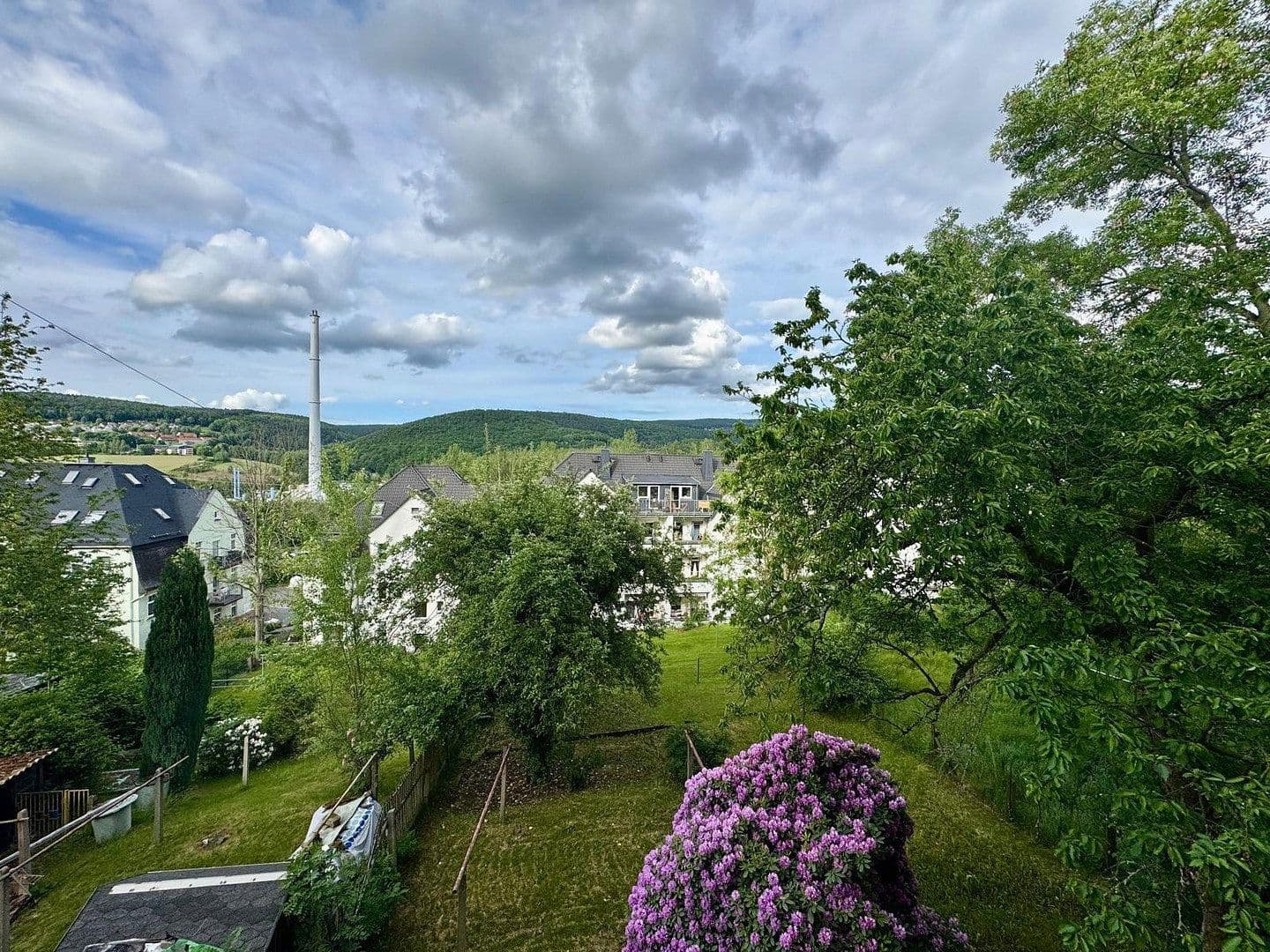 Pronájem bytu 2+kk 70 m², Schwarzenberger Str. 75, Aue-Bad Schlema, Sasko Pronájem bytu 2+kk 70 m², Schwarzenberger Str. 75, Aue-Bad Schlema, Sasko