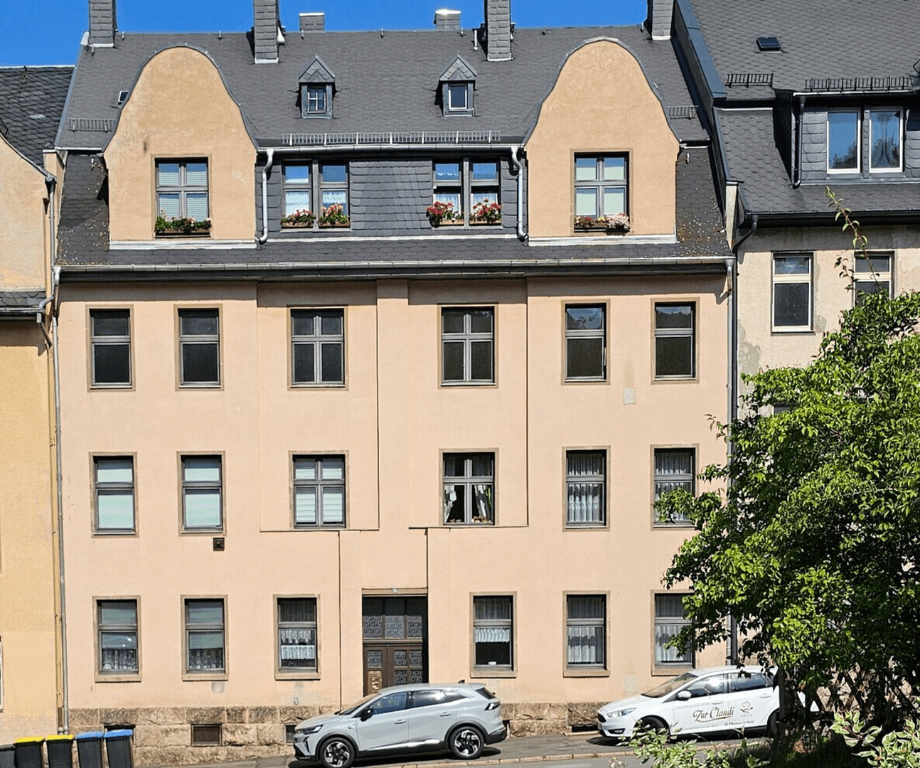 Pronájem bytu 2+kk 70 m², Schwarzenberger Str. 75, Aue-Bad Schlema, Sasko Pronájem bytu 2+kk 70 m², Schwarzenberger Str. 75, Aue-Bad Schlema, Sasko