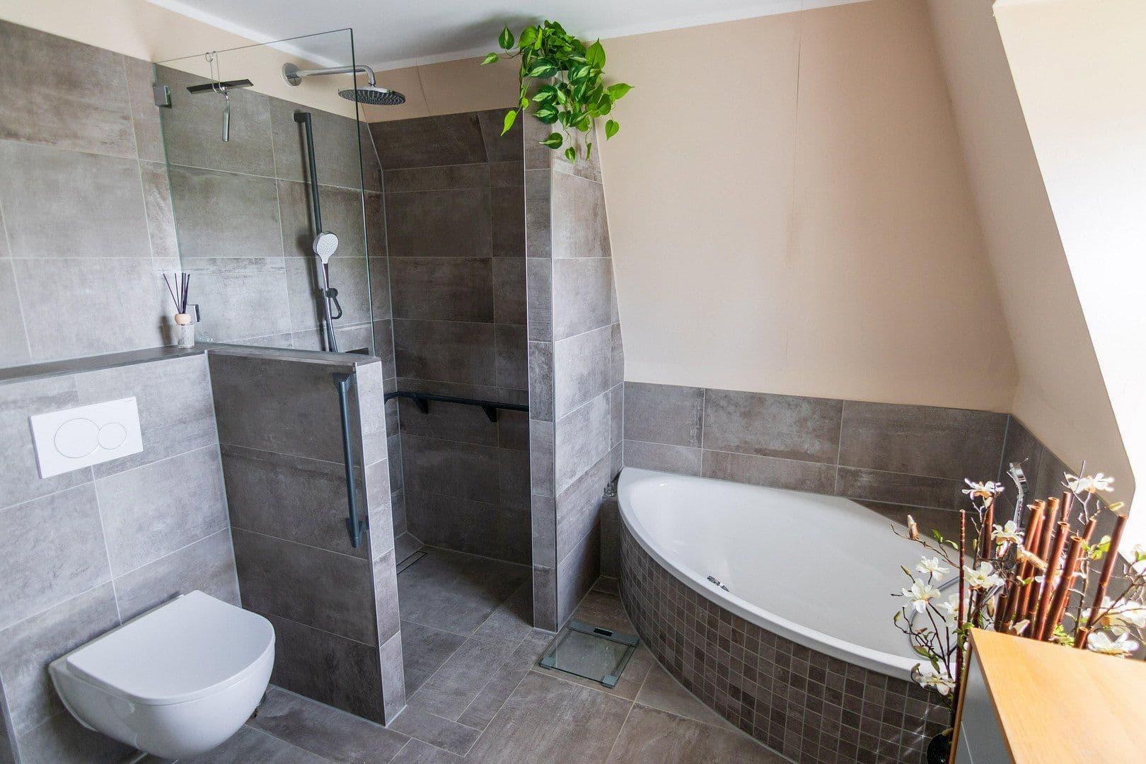 Prodej domu 133 m², pozemek 1.061 m², Grabau, Šlesvicko-Holštýnsko Prodej domu 133 m², pozemek 1.061 m², Grabau, Šlesvicko-Holštýnsko