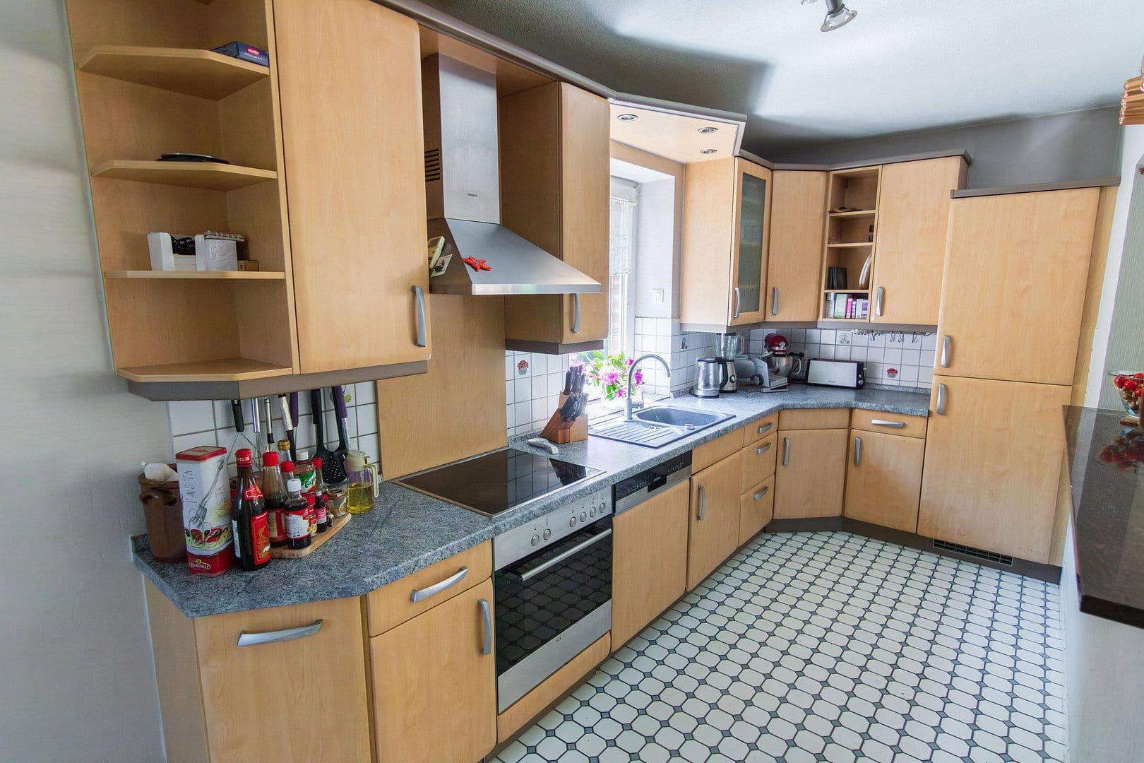 Prodej domu 133 m², pozemek 1.061 m², Grabau, Šlesvicko-Holštýnsko Prodej domu 133 m², pozemek 1.061 m², Grabau, Šlesvicko-Holštýnsko