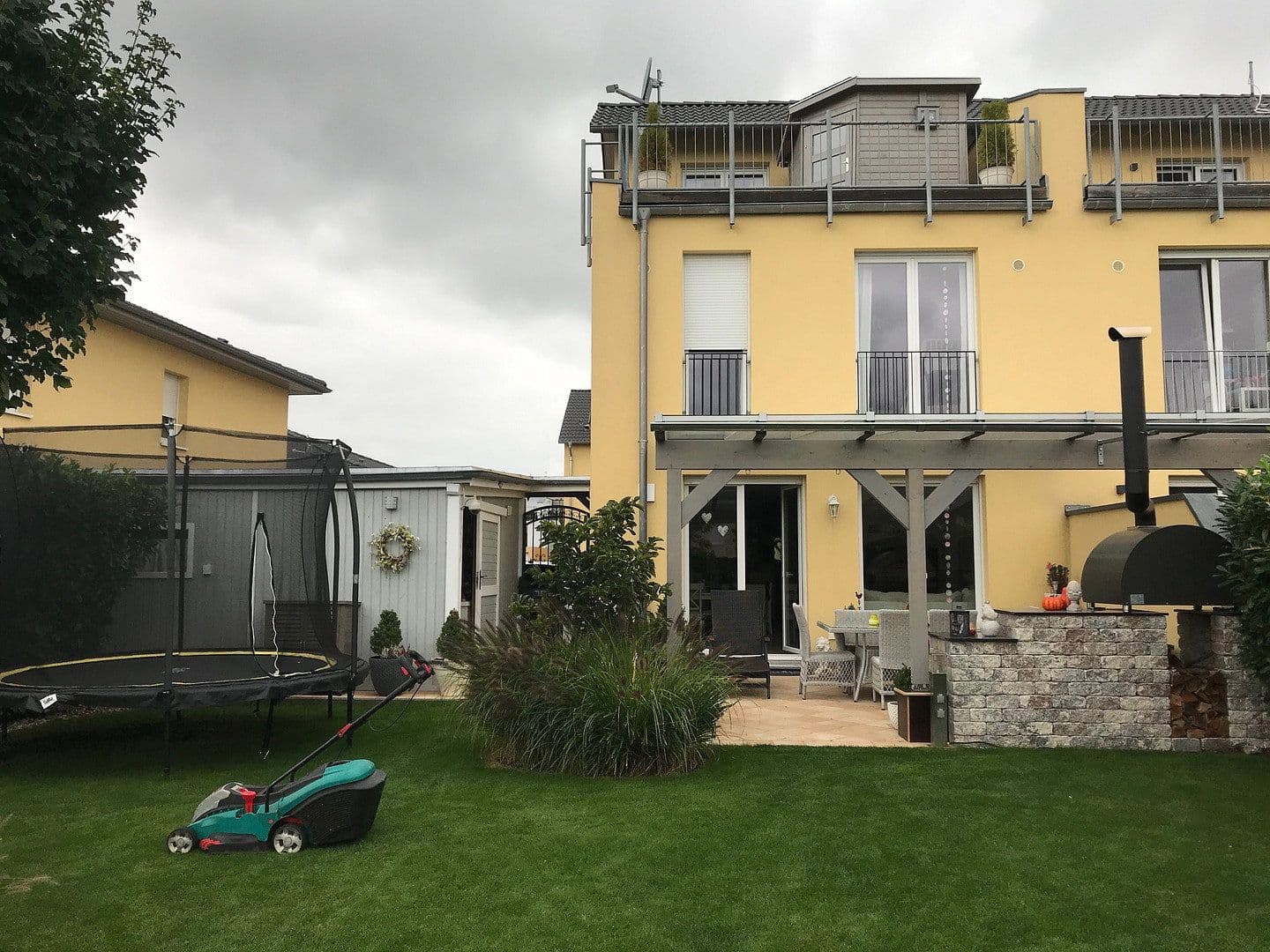 Prodej domu 142 m², pozemek 611 m², Lindenring 7a, Hennigsdorf, Braniborsko Prodej domu 142 m², pozemek 611 m², Lindenring 7a, Hennigsdorf, Braniborsko