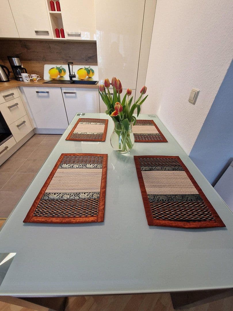 Prodej bytu 2+1 50 m², Edelweißstraße 24, Berlin, Berlín Prodej bytu 2+1 50 m², Edelweißstraße 24, Berlin, Berlín
