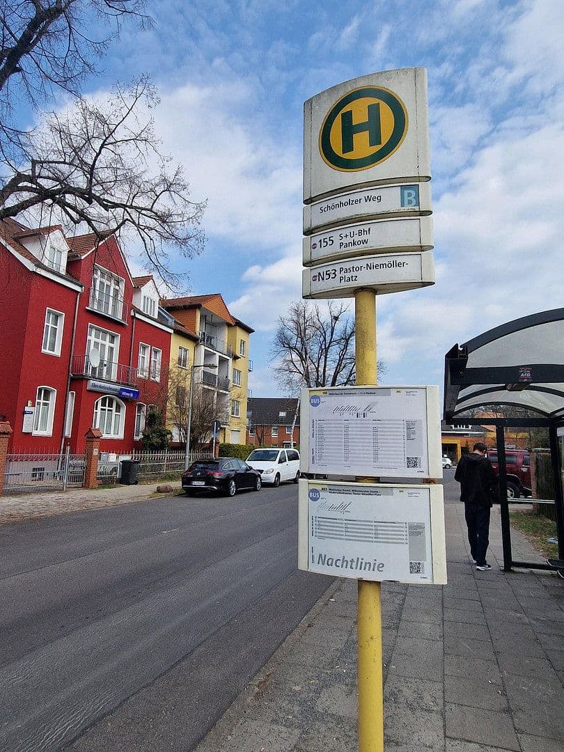 Prodej bytu 2+1 50 m², Edelweißstraße 24, Berlin, Berlín Prodej bytu 2+1 50 m², Edelweißstraße 24, Berlin, Berlín