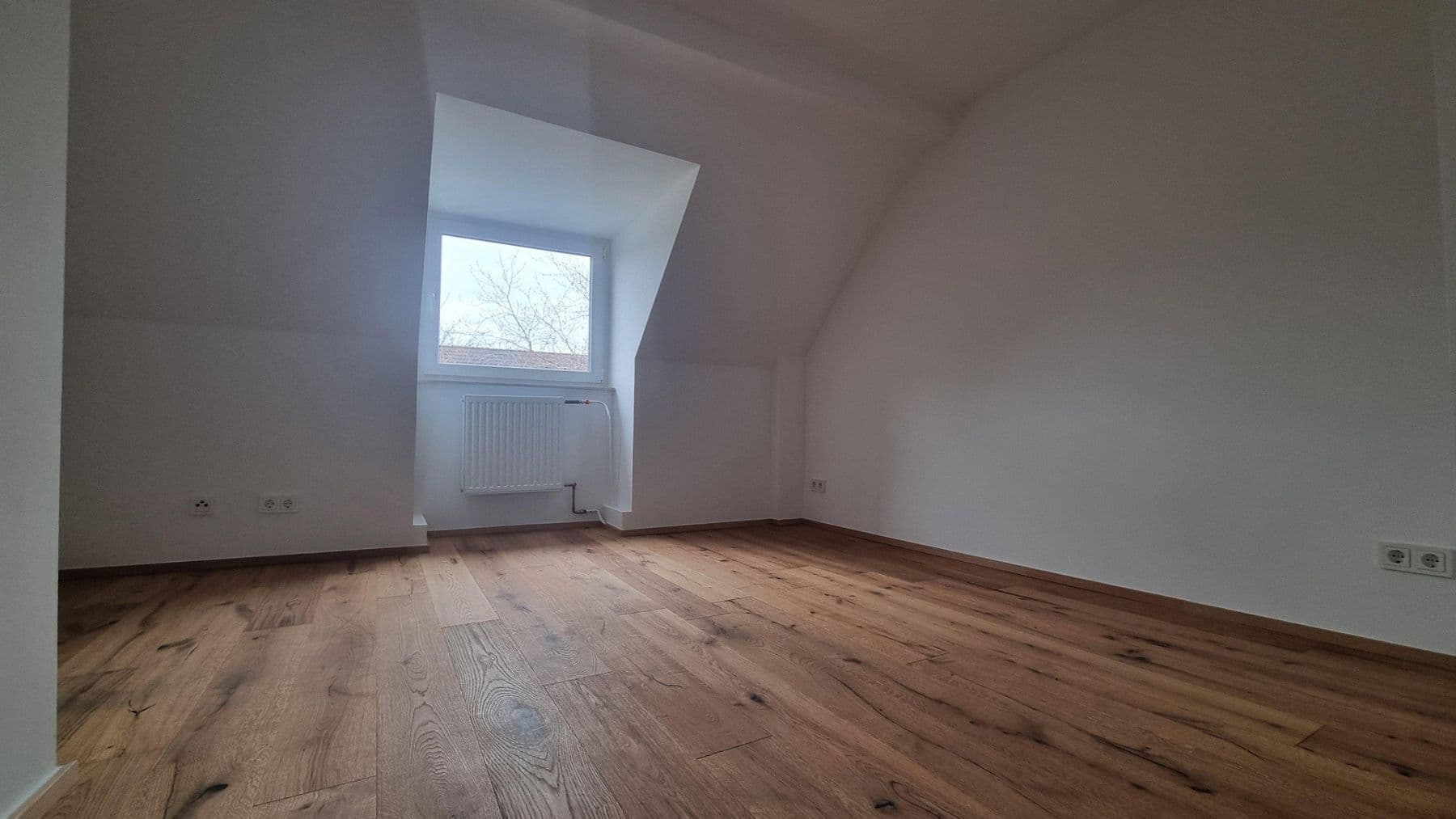 Prodej bytu 2+1 42 m², Zorndorfstraße 17, Köln, Severní Porýní-Vestfálsko Prodej bytu 2+1 42 m², Zorndorfstraße 17, Köln, Severní Porýní-Vestfálsko