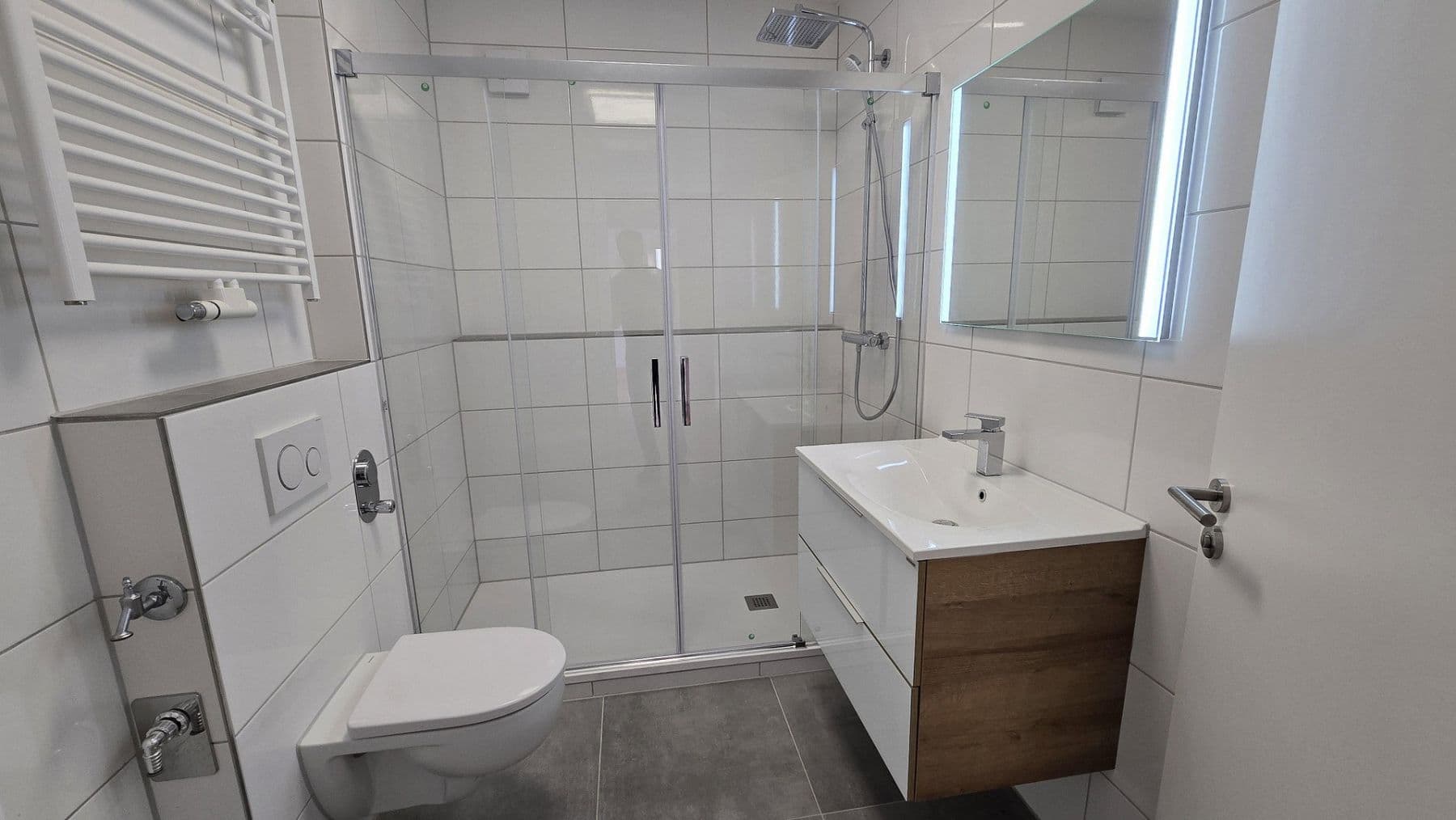 Pronájem bytu 3+1 90 m², Norbertstr. 7, Wesel, Severní Porýní-Vestfálsko Pronájem bytu 3+1 90 m², Norbertstr. 7, Wesel, Severní Porýní-Vestfálsko