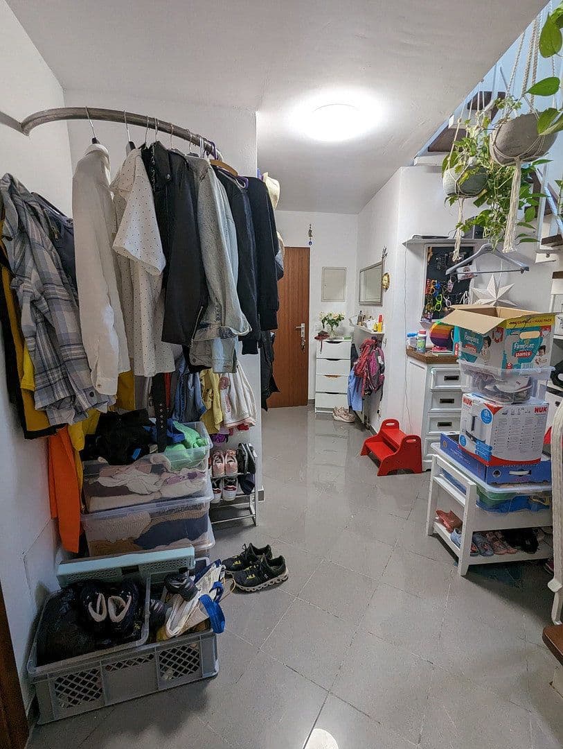 Pronájem bytu 4+1 145 m², Kriegstr., Pforzheim, Bádensko-Württembersko Pronájem bytu 4+1 145 m², Kriegstr., Pforzheim, Bádensko-Württembersko