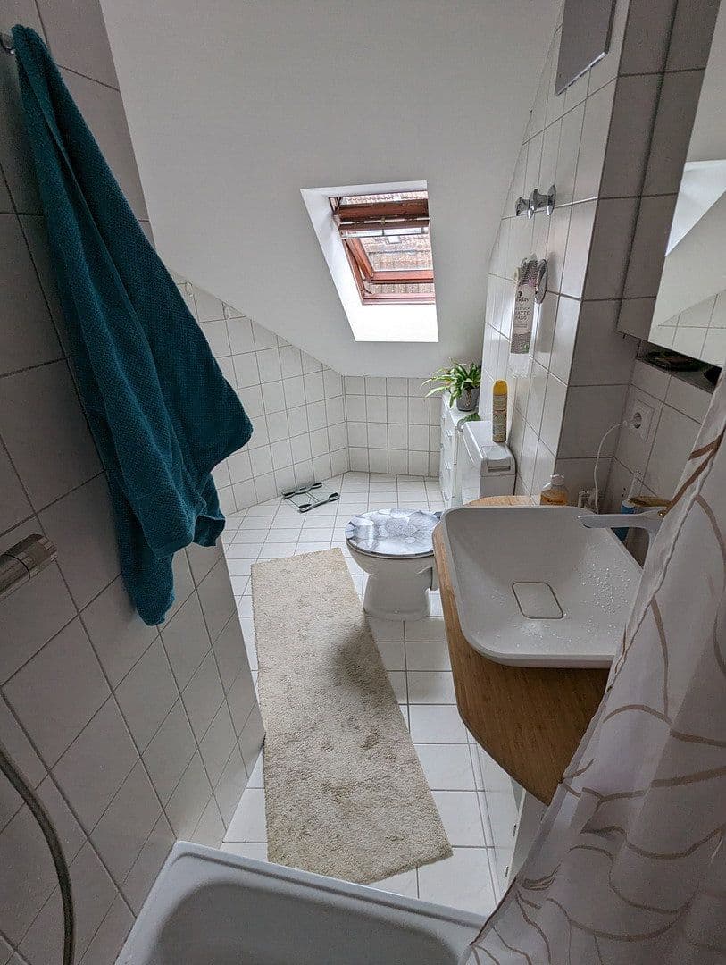 Pronájem bytu 4+1 145 m², Kriegstr., Pforzheim, Bádensko-Württembersko Pronájem bytu 4+1 145 m², Kriegstr., Pforzheim, Bádensko-Württembersko