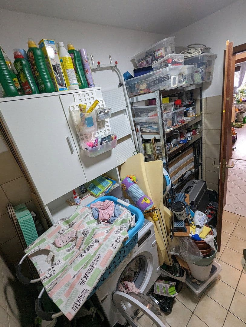 Pronájem bytu 4+1 145 m², Kriegstr., Pforzheim, Bádensko-Württembersko Pronájem bytu 4+1 145 m², Kriegstr., Pforzheim, Bádensko-Württembersko