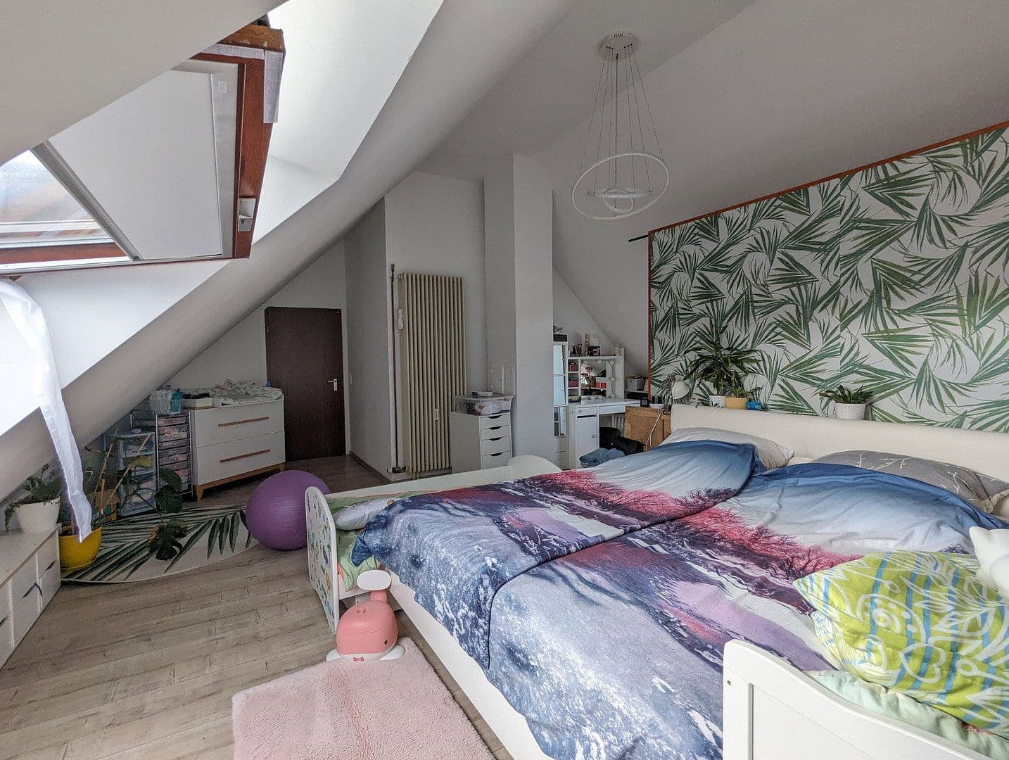Pronájem bytu 4+1 145 m², Kriegstr., Pforzheim, Bádensko-Württembersko Pronájem bytu 4+1 145 m², Kriegstr., Pforzheim, Bádensko-Württembersko