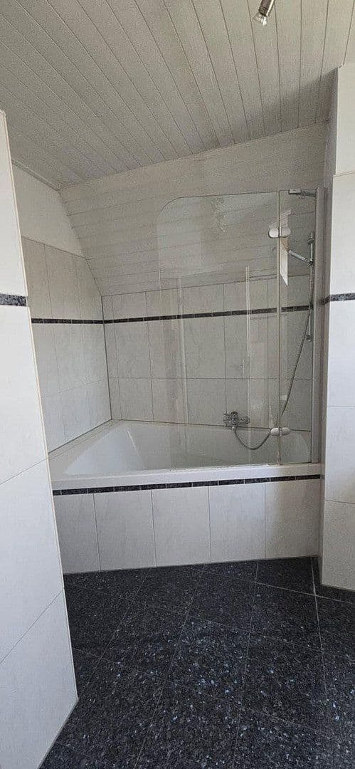 Prodej domu 175 m², pozemek 570 m², Puchheim, Bavorsko Prodej domu 175 m², pozemek 570 m², Puchheim, Bavorsko