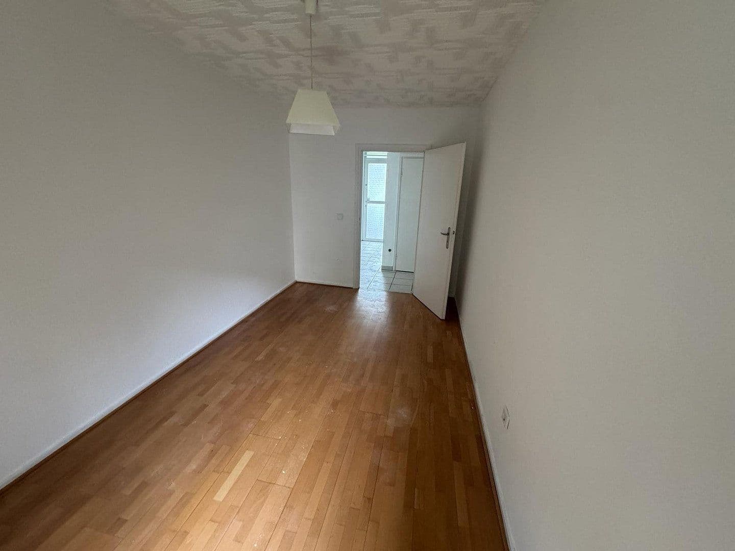 Pronájem bytu 4+1 91 m², Brüsseler Straße 37, Bonn, Severní Porýní-Vestfálsko Pronájem bytu 4+1 91 m², Brüsseler Straße 37, Bonn, Severní Porýní-Vestfálsko