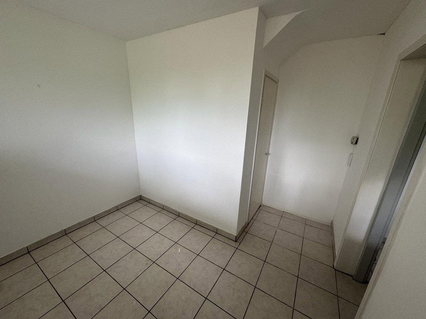 Pronájem bytu 4+1 91 m², Brüsseler Straße 37, Bonn, Severní Porýní-Vestfálsko Pronájem bytu 4+1 91 m², Brüsseler Straße 37, Bonn, Severní Porýní-Vestfálsko