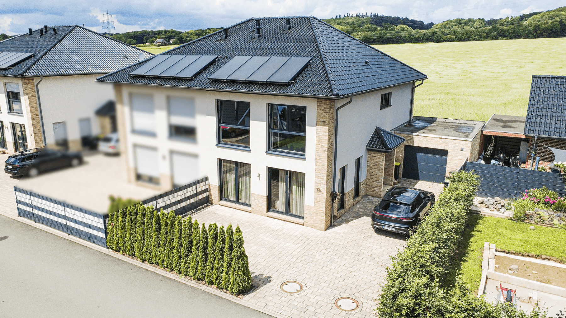 Prodej domu 140 m², pozemek 330 m², Kurt-Schwarzmann-Str. 12B, Bissendorf, Dolní Sasko Prodej domu 140 m², pozemek 330 m², Kurt-Schwarzmann-Str. 12B, Bissendorf, Dolní Sasko
