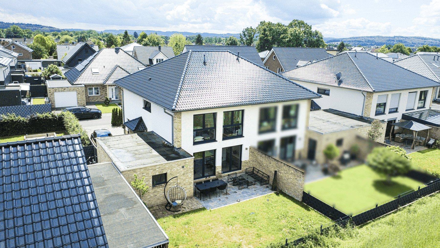 Prodej domu 140 m², pozemek 330 m², Kurt-Schwarzmann-Str. 12B, Bissendorf, Dolní Sasko Prodej domu 140 m², pozemek 330 m², Kurt-Schwarzmann-Str. 12B, Bissendorf, Dolní Sasko
