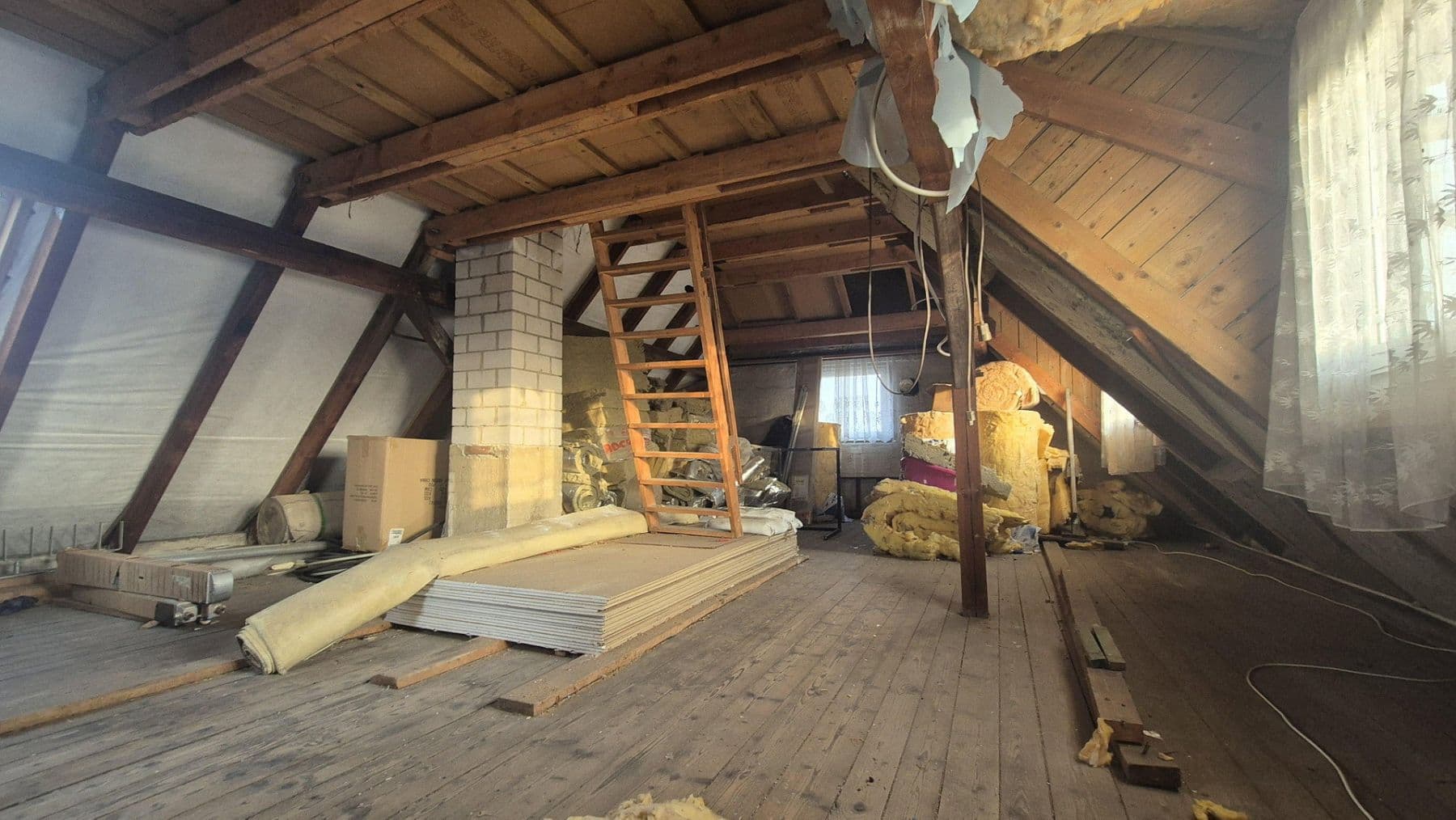 Prodej domu 108 m², pozemek 625 m², Leipzig, Sasko Prodej domu 108 m², pozemek 625 m², Leipzig, Sasko