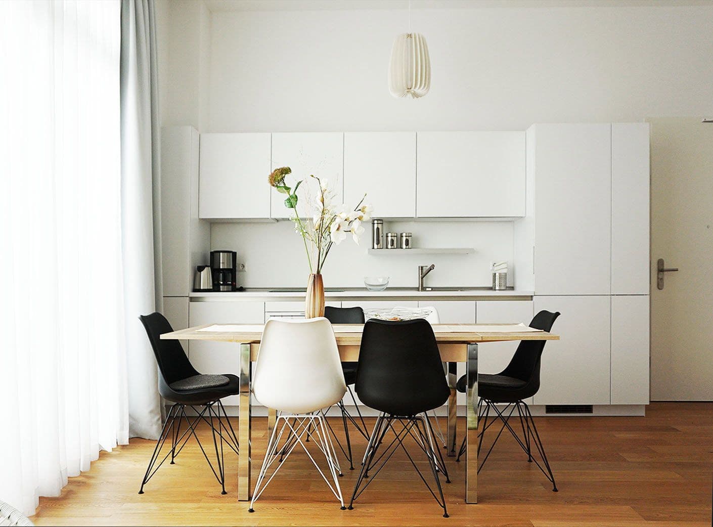 Prodej bytu 2+1 55 m², Berlin, Berlín Prodej bytu 2+1 55 m², Berlin, Berlín