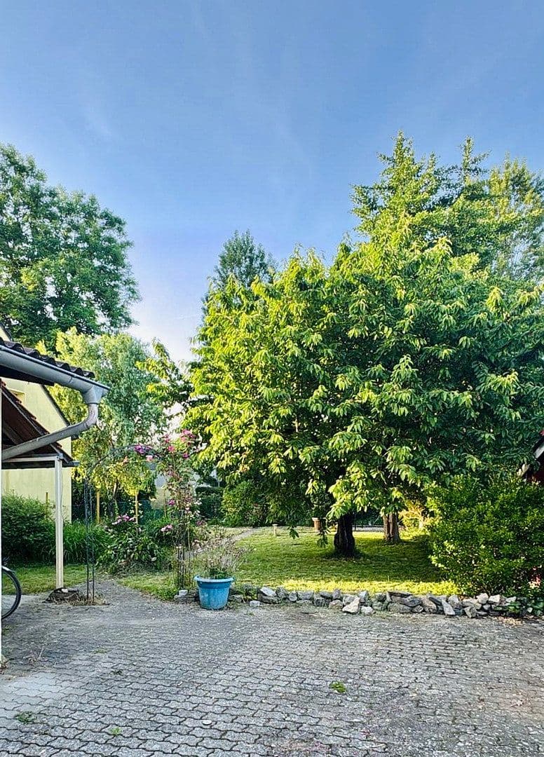 Prodej domu 169 m², pozemek 485 m², Kelterstraße 20, Walzbachtal, Bádensko-Württembersko Prodej domu 169 m², pozemek 485 m², Kelterstraße 20, Walzbachtal, Bádensko-Württembersko