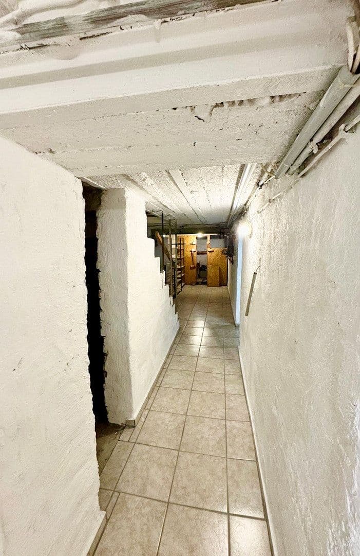 Prodej domu 169 m², pozemek 485 m², Kelterstraße 20, Walzbachtal, Bádensko-Württembersko Prodej domu 169 m², pozemek 485 m², Kelterstraße 20, Walzbachtal, Bádensko-Württembersko