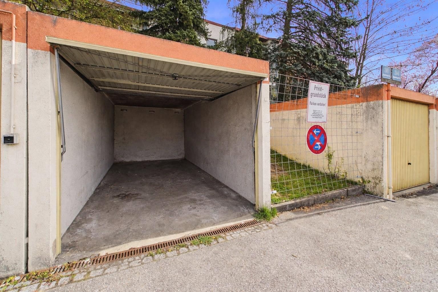 Pronájem bytu 3+1 83 m², Regensburger Straße 36, Bad Abbach, Bavorsko Pronájem bytu 3+1 83 m², Regensburger Straße 36, Bad Abbach, Bavorsko