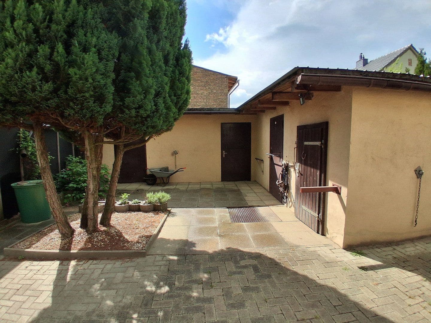 Prodej domu 170 m², pozemek 11.132 m², Kloster Lehnin, Braniborsko Prodej domu 170 m², pozemek 11.132 m², Kloster Lehnin, Braniborsko