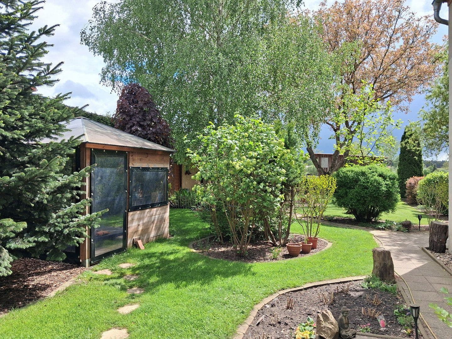 Prodej domu 170 m², pozemek 11.132 m², Kloster Lehnin, Braniborsko Prodej domu 170 m², pozemek 11.132 m², Kloster Lehnin, Braniborsko