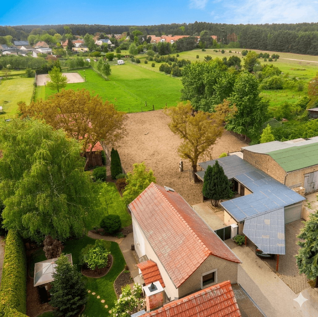 Prodej domu 170 m², pozemek 11.132 m², Kloster Lehnin, Braniborsko Prodej domu 170 m², pozemek 11.132 m², Kloster Lehnin, Braniborsko