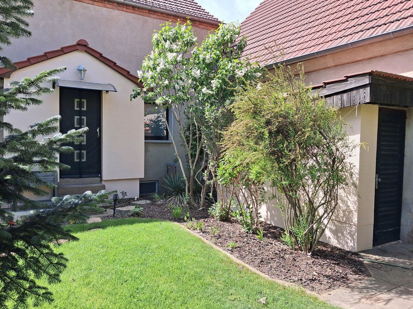 Prodej domu 170 m², pozemek 11.132 m², Kloster Lehnin, Braniborsko Prodej domu 170 m², pozemek 11.132 m², Kloster Lehnin, Braniborsko