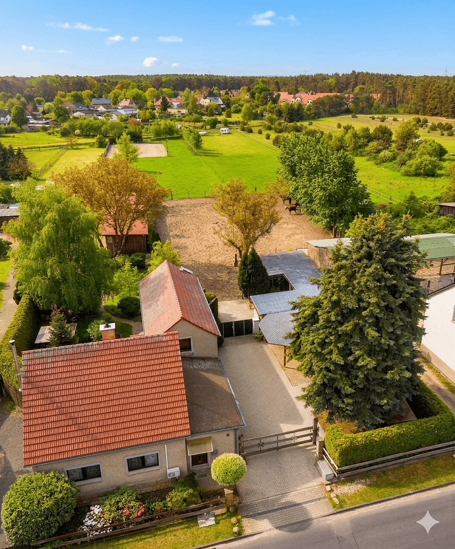 Prodej domu 170 m², pozemek 11.132 m², Kloster Lehnin, Braniborsko Prodej domu 170 m², pozemek 11.132 m², Kloster Lehnin, Braniborsko