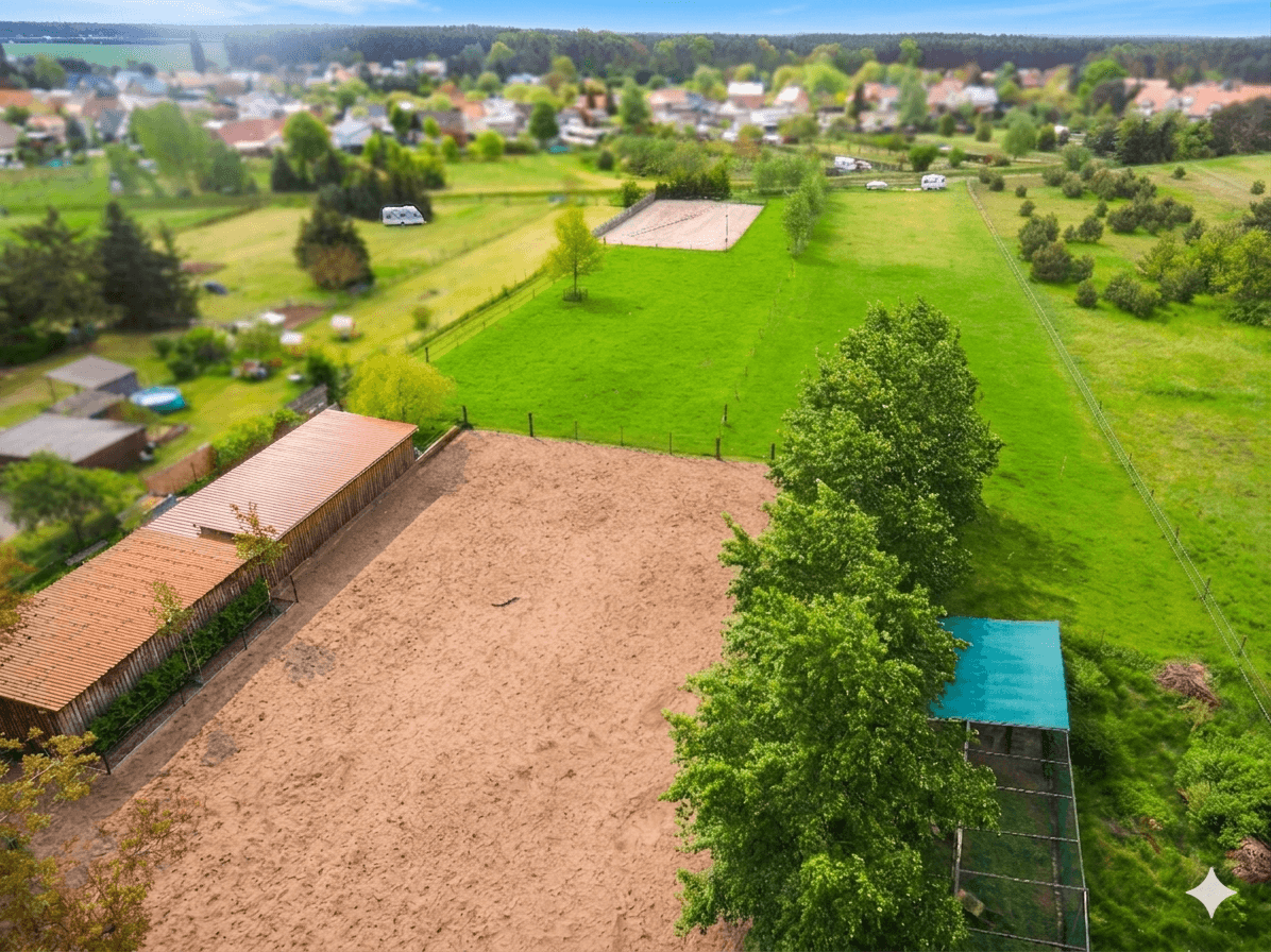 Prodej domu 170 m², pozemek 11.132 m², Kloster Lehnin, Braniborsko Prodej domu 170 m², pozemek 11.132 m², Kloster Lehnin, Braniborsko