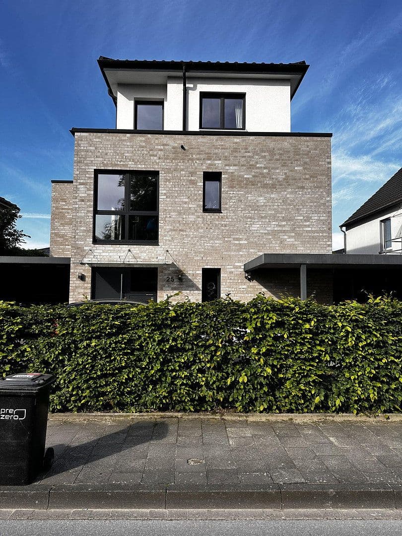 Prodej bytu 3+1 77 m², Rheda-Wiedenbrück, Severní Porýní-Vestfálsko Prodej bytu 3+1 77 m², Rheda-Wiedenbrück, Severní Porýní-Vestfálsko