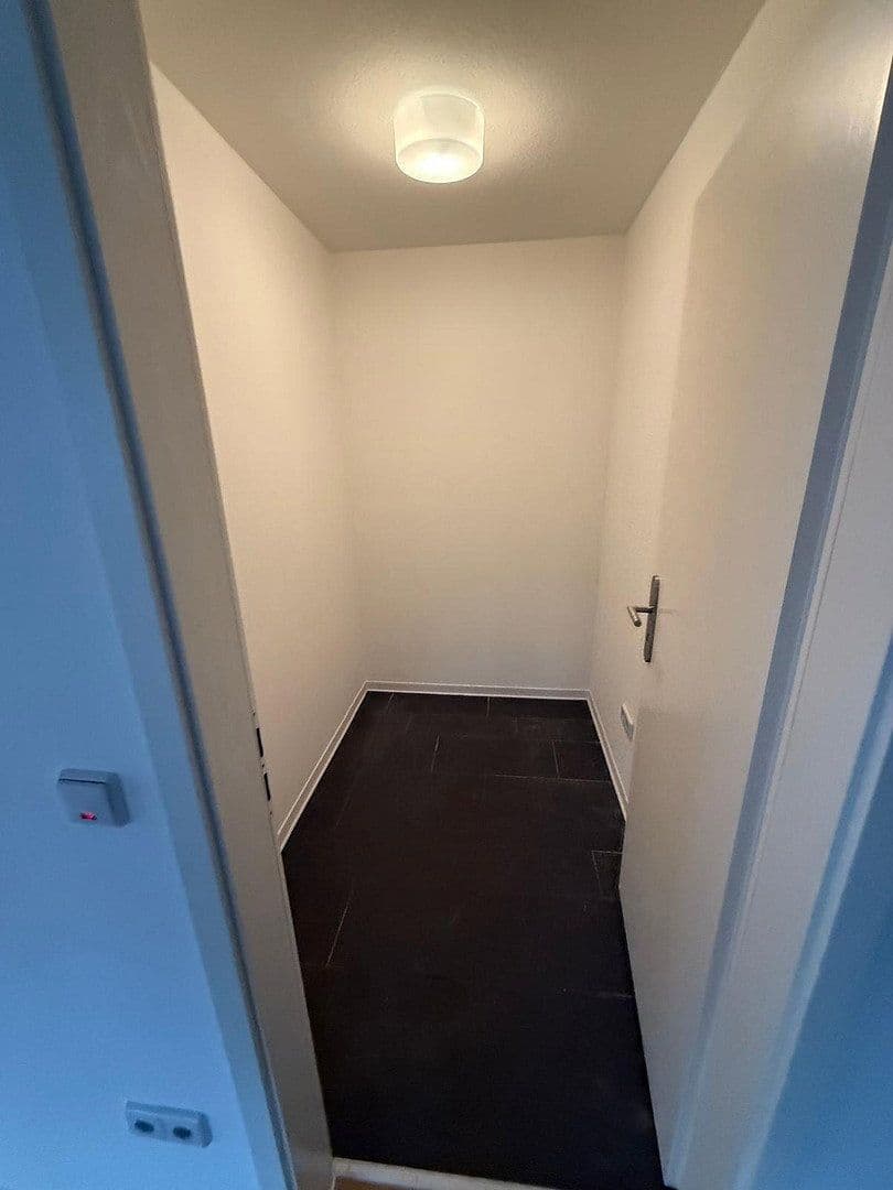 Pronájem bytu 5+1 200 m², Ludwig-Schmank-Str.1, Bad Orb, Hessen Pronájem bytu 5+1 200 m², Ludwig-Schmank-Str.1, Bad Orb, Hessen
