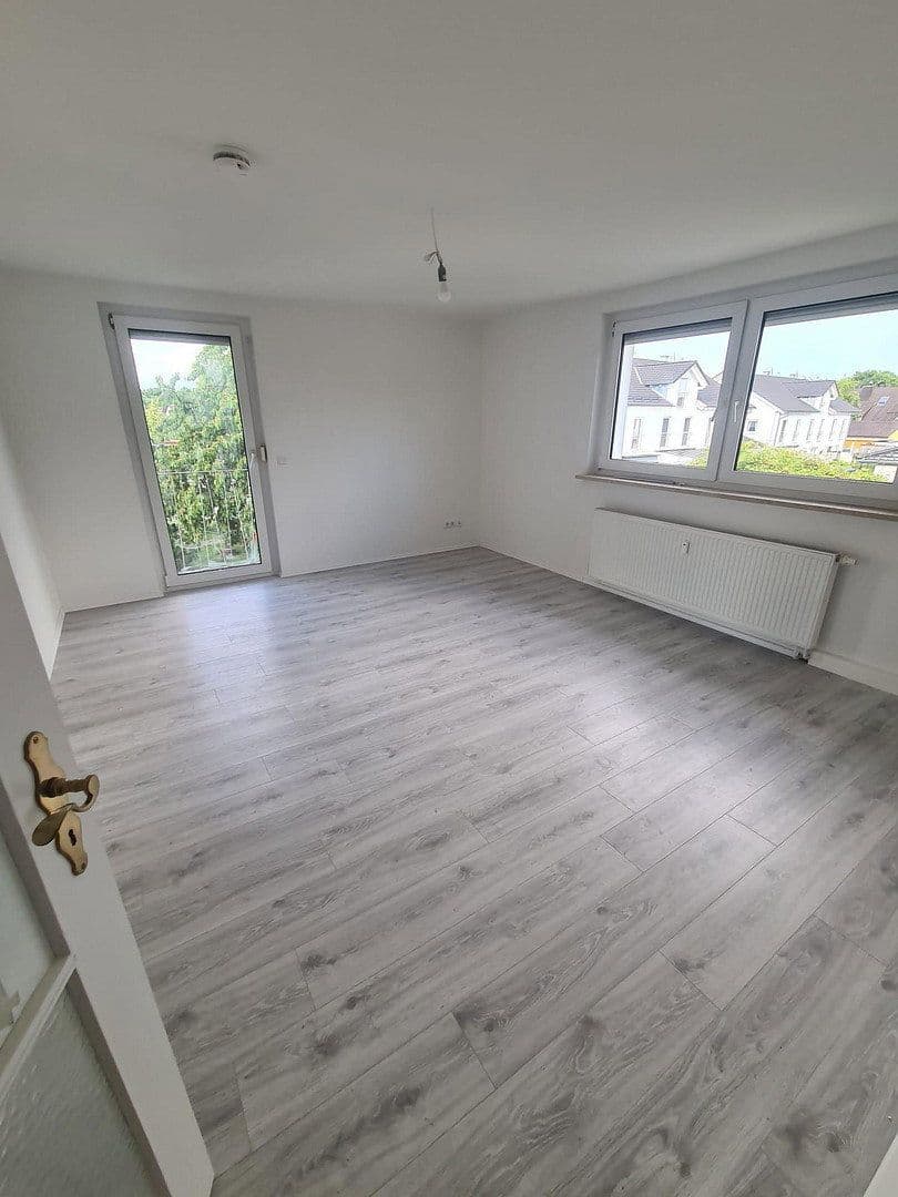 Pronájem bytu 4+1 80 m², Waldkraiburg, Bavorsko Pronájem bytu 4+1 80 m², Waldkraiburg, Bavorsko