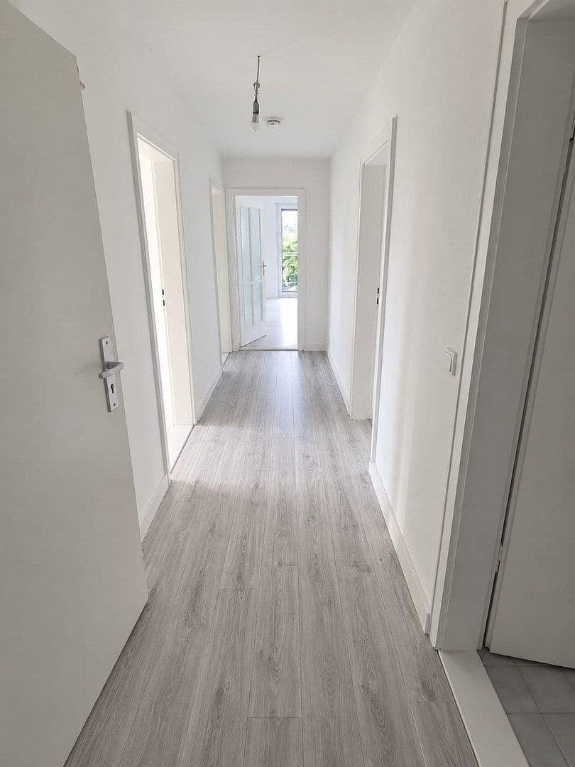 Pronájem bytu 4+1 80 m², Waldkraiburg, Bavorsko Pronájem bytu 4+1 80 m², Waldkraiburg, Bavorsko