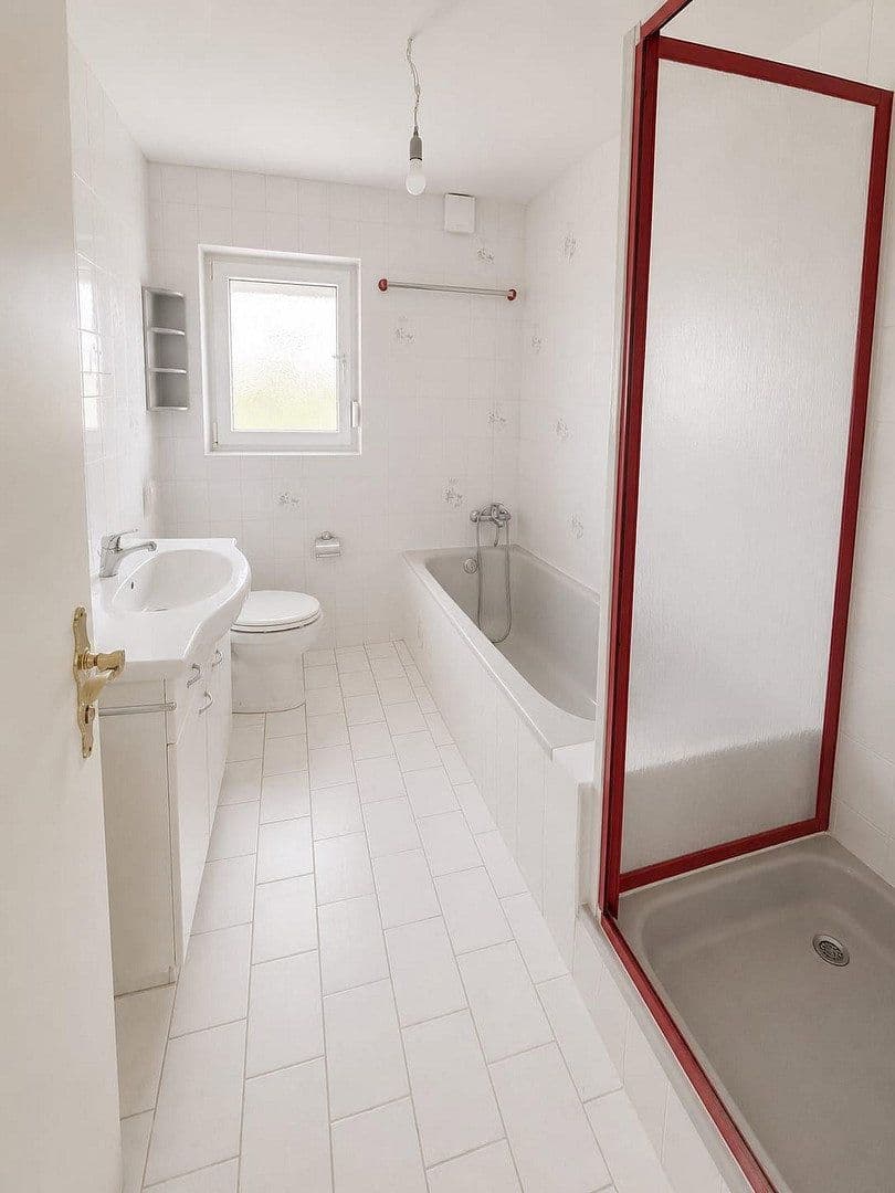 Pronájem bytu 3+1 90 m², Waldkraiburg, Bavorsko Pronájem bytu 3+1 90 m², Waldkraiburg, Bavorsko