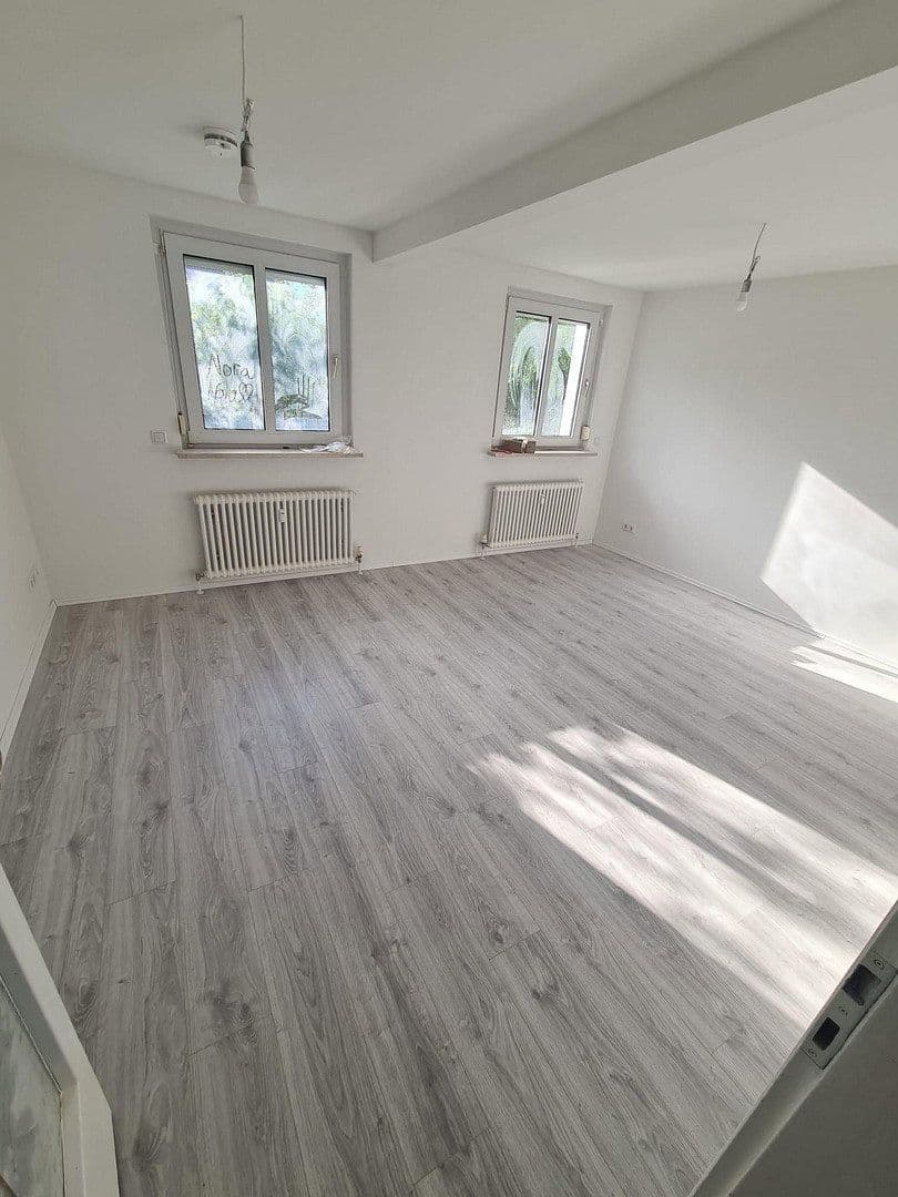 Pronájem bytu 3+1 90 m², Waldkraiburg, Bavorsko Pronájem bytu 3+1 90 m², Waldkraiburg, Bavorsko