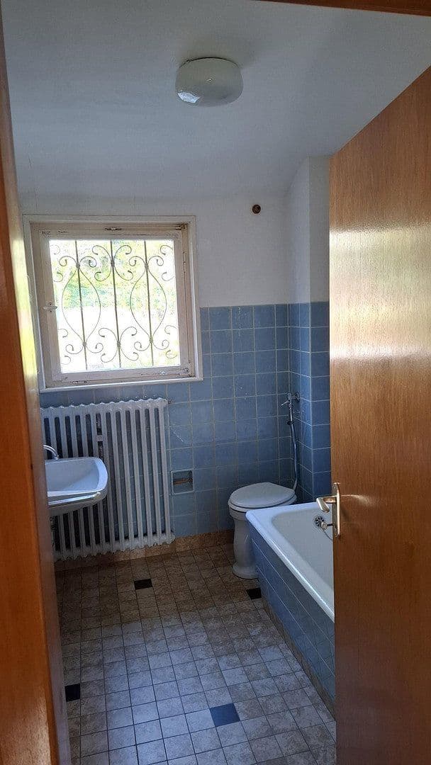 Prodej domu 153 m², pozemek 567 m², Am Bollenberg 21, Haan, Severní Porýní-Vestfálsko Prodej domu 153 m², pozemek 567 m², Am Bollenberg 21, Haan, Severní Porýní-Vestfálsko