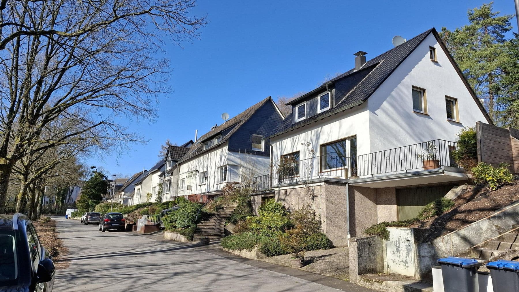 Prodej domu 153 m², pozemek 567 m², Am Bollenberg 21, Haan, Severní Porýní-Vestfálsko Prodej domu 153 m², pozemek 567 m², Am Bollenberg 21, Haan, Severní Porýní-Vestfálsko