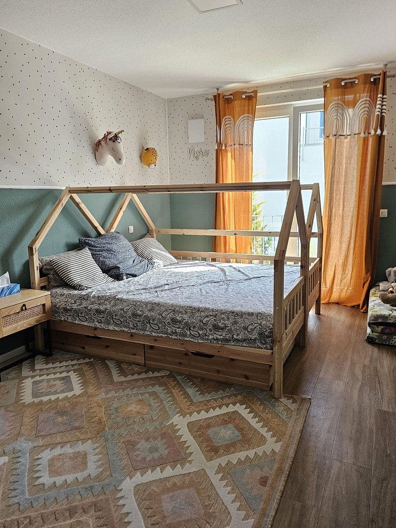 Prodej domu 151 m², pozemek 285 m², Hennigsdorf, Braniborsko Prodej domu 151 m², pozemek 285 m², Hennigsdorf, Braniborsko