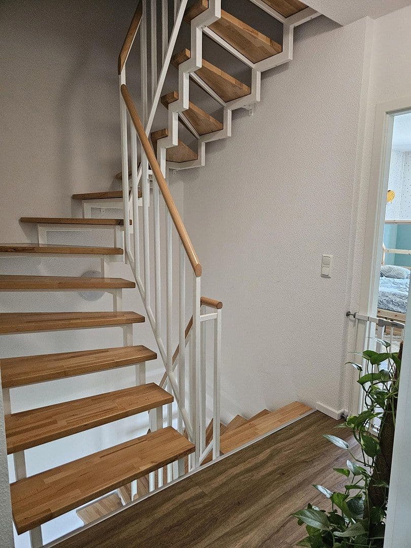 Prodej domu 151 m², pozemek 285 m², Hennigsdorf, Braniborsko Prodej domu 151 m², pozemek 285 m², Hennigsdorf, Braniborsko