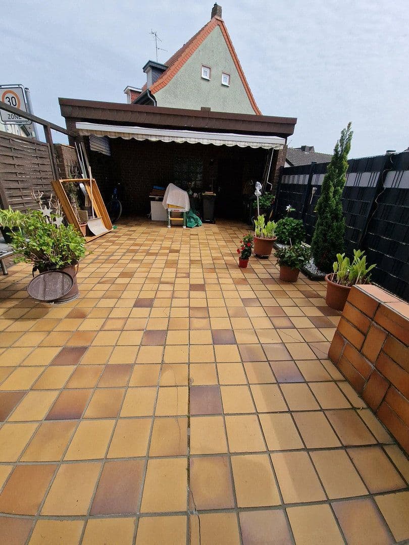 Pronájem domu 105 m², pozemek 128 m², Blücherstr. 86, Bocholt, Severní Porýní-Vestfálsko Pronájem domu 105 m², pozemek 128 m², Blücherstr. 86, Bocholt, Severní Porýní-Vestfálsko