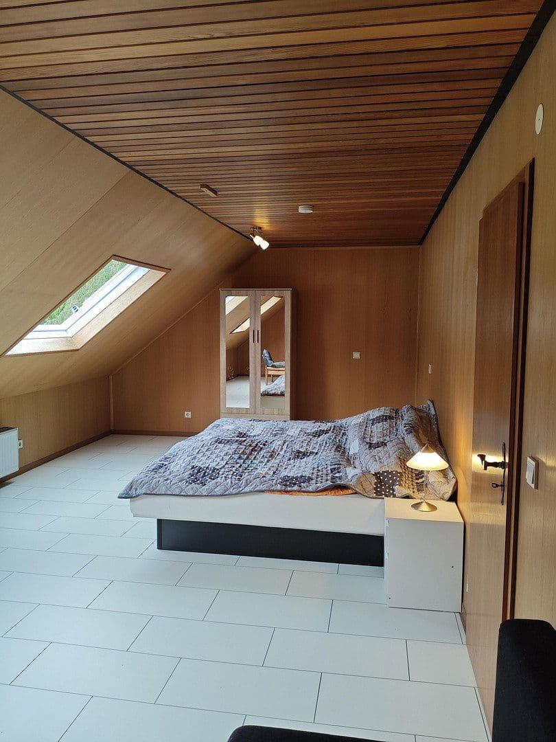 Pronájem domu 158 m², pozemek 895 m², Schulstraße 4, Neuwied, Porýní-Falc Pronájem domu 158 m², pozemek 895 m², Schulstraße 4, Neuwied, Porýní-Falc