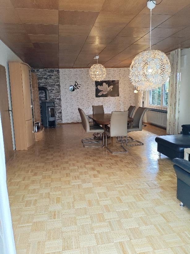 Pronájem domu 158 m², pozemek 895 m², Schulstraße 4, Neuwied, Porýní-Falc Pronájem domu 158 m², pozemek 895 m², Schulstraße 4, Neuwied, Porýní-Falc